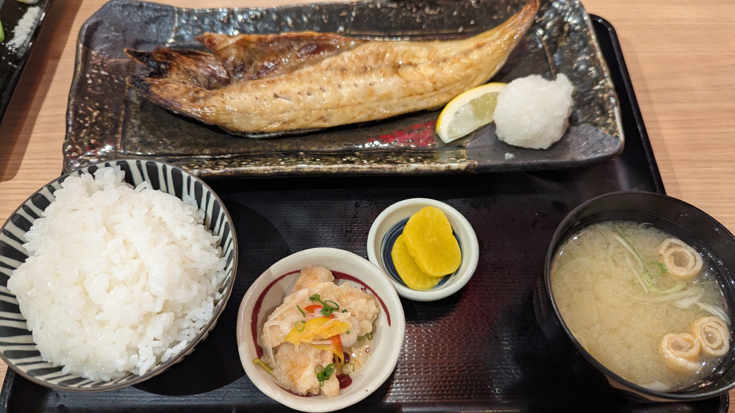 大磯のほっけ半身定食
