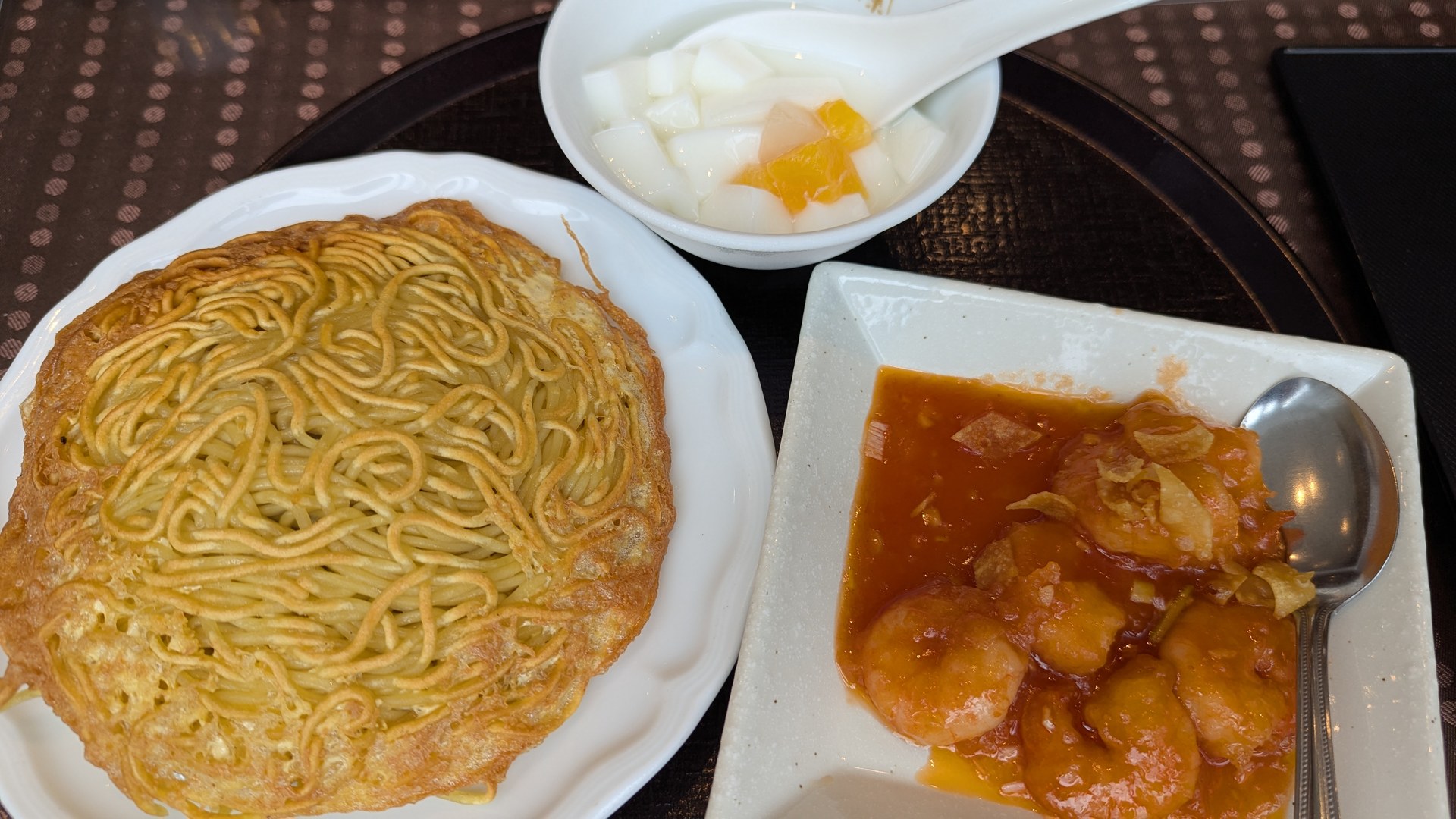 梅蘭 KITTE博多店の梅蘭焼きそば