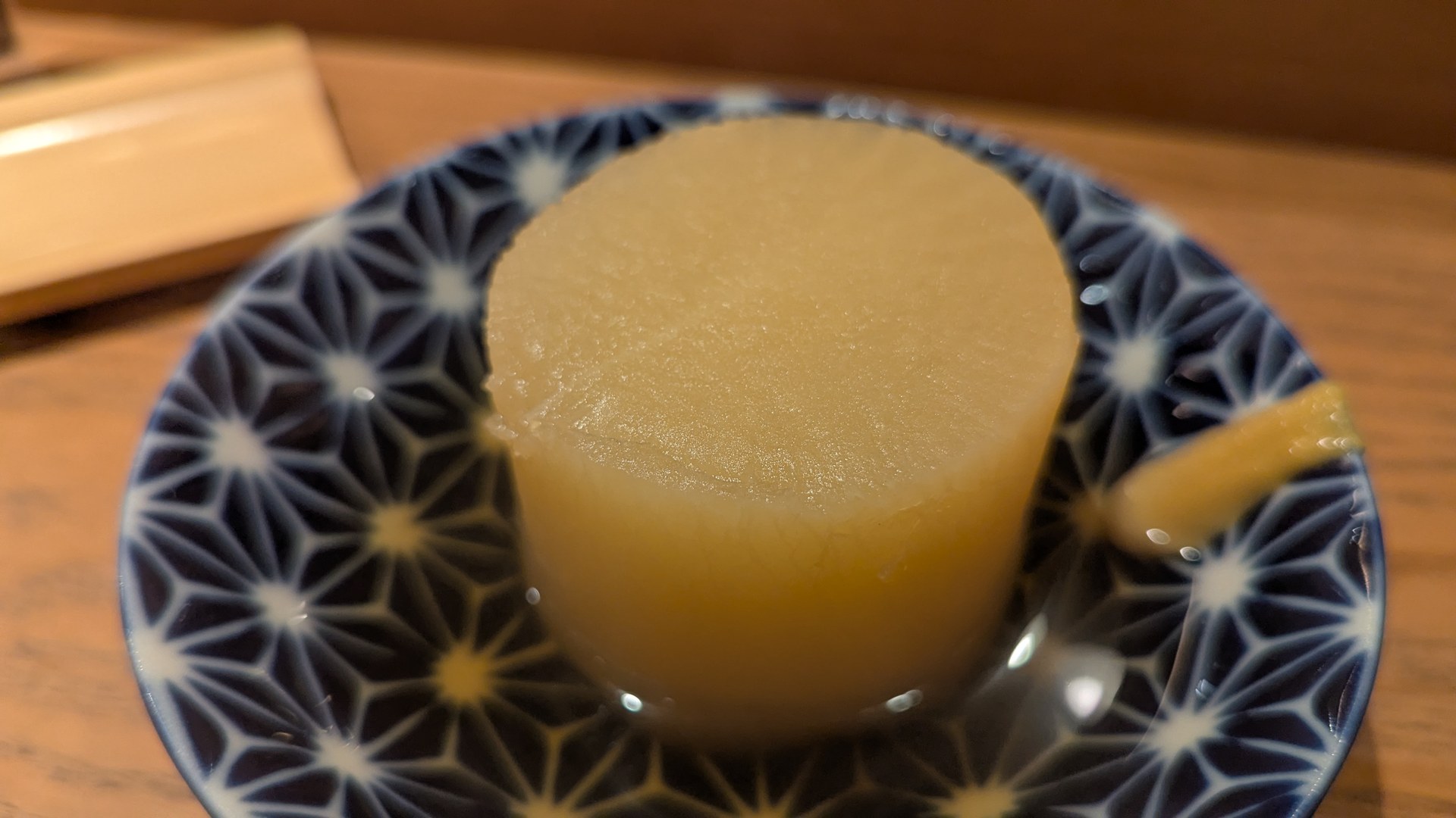 炭寅 佐賀店のおでん大根