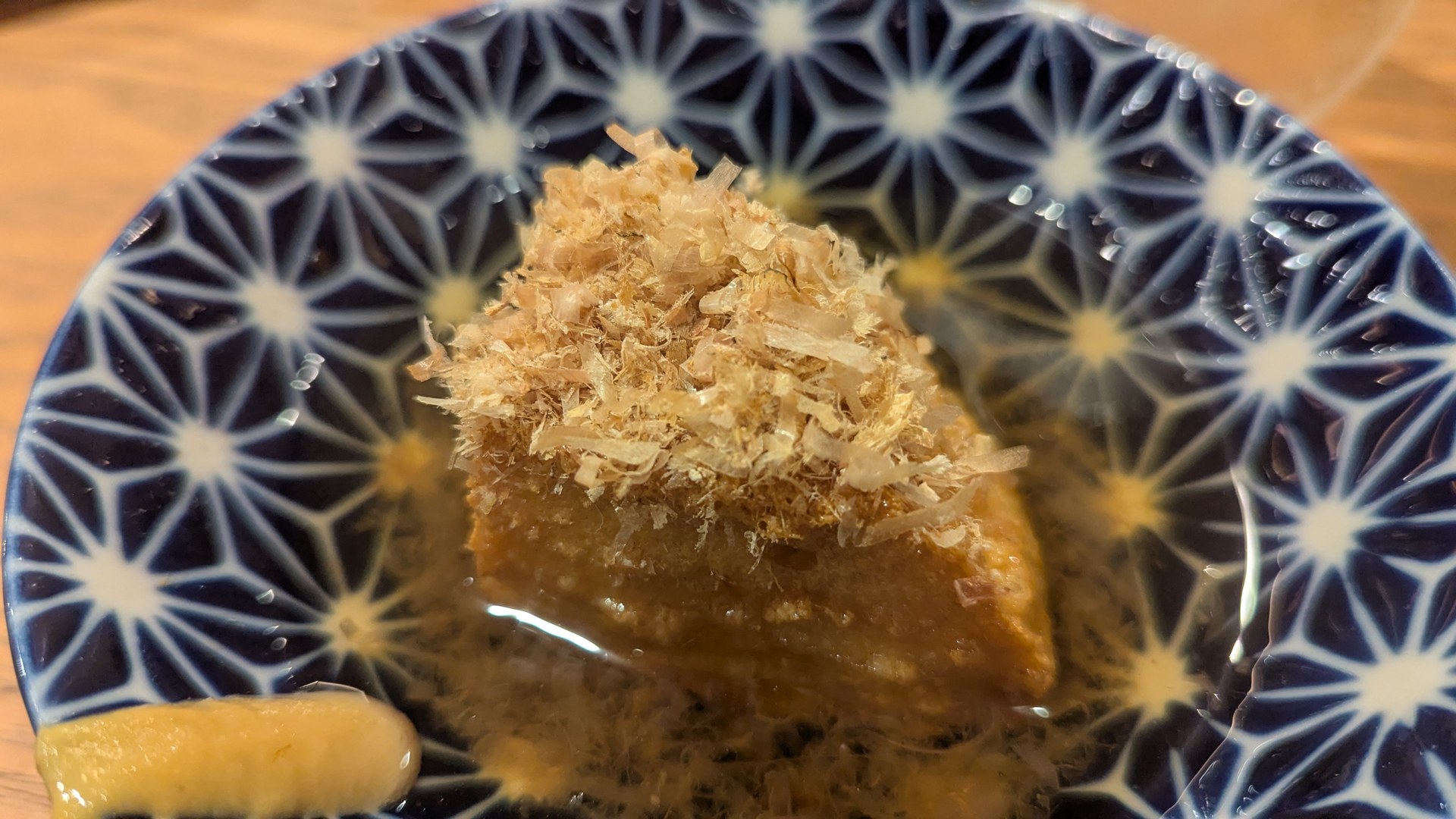 炭寅 佐賀店のおでん厚揚げ
