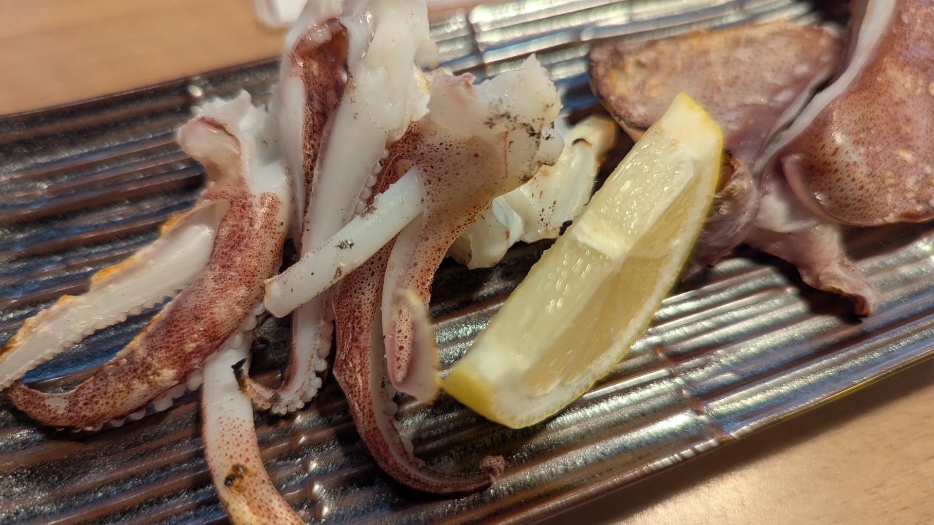 活イカの後造りの焼き物