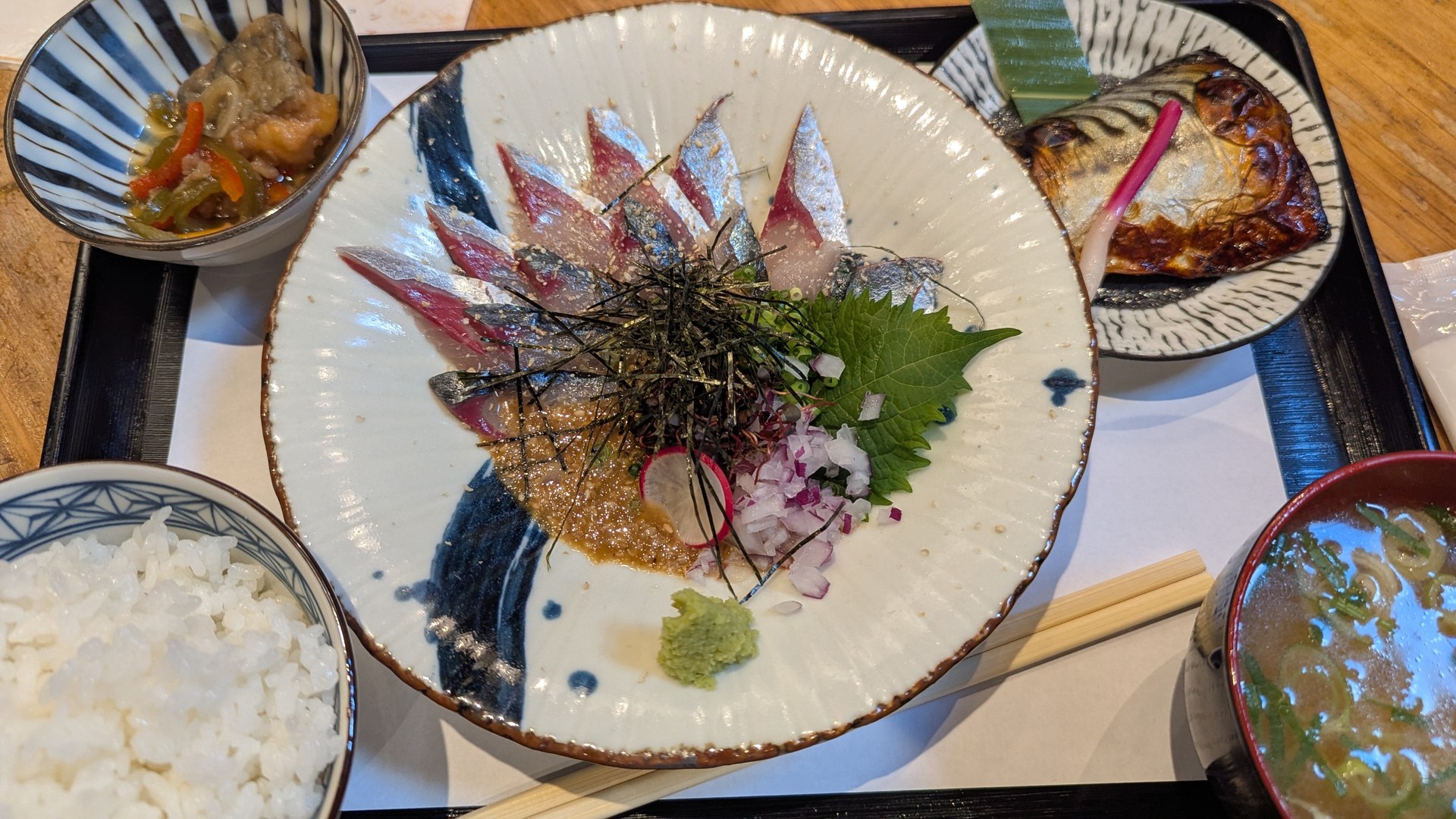 魚ト肴いとおかしのごまさば定食