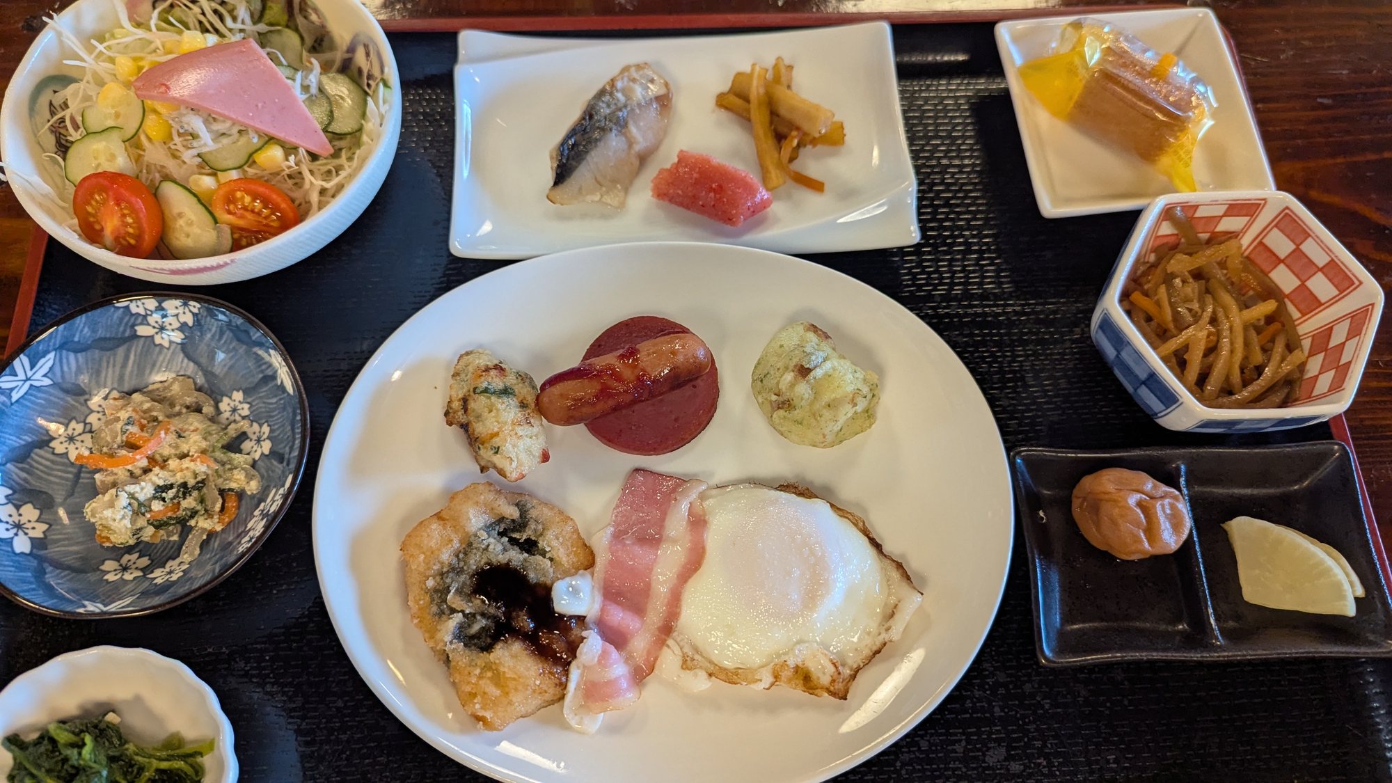 やど家たけのこの品数豊富な朝食