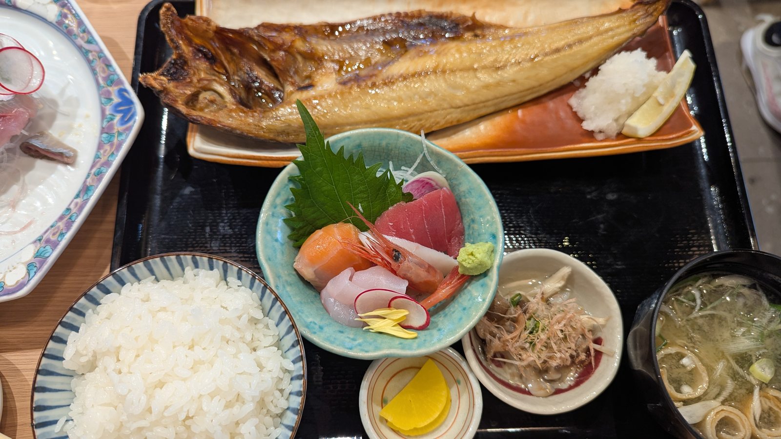 札幌二条市場大磯のほっけ半身焼き定食