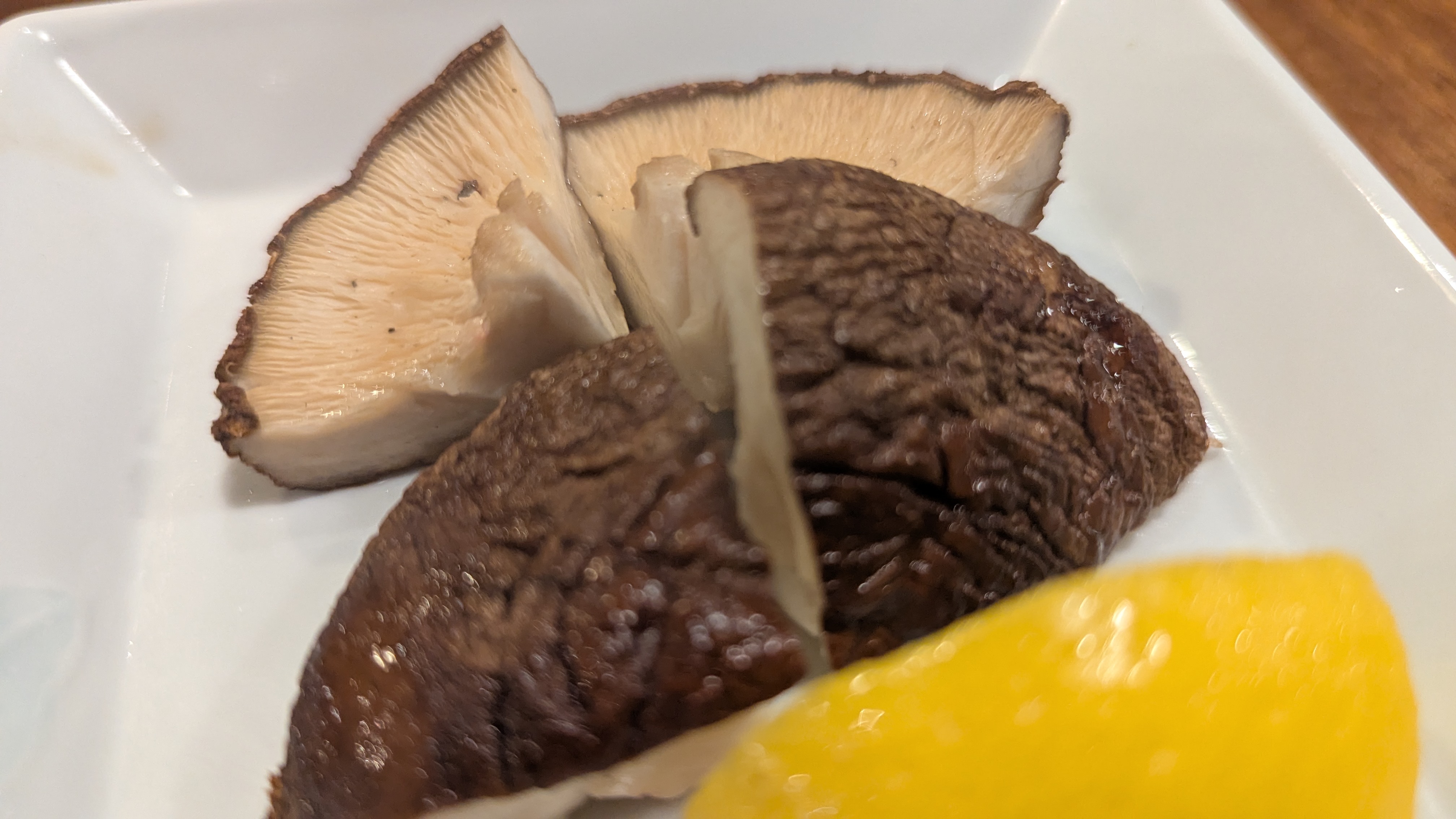 炉端亜紗喜三郎の椎茸焼き