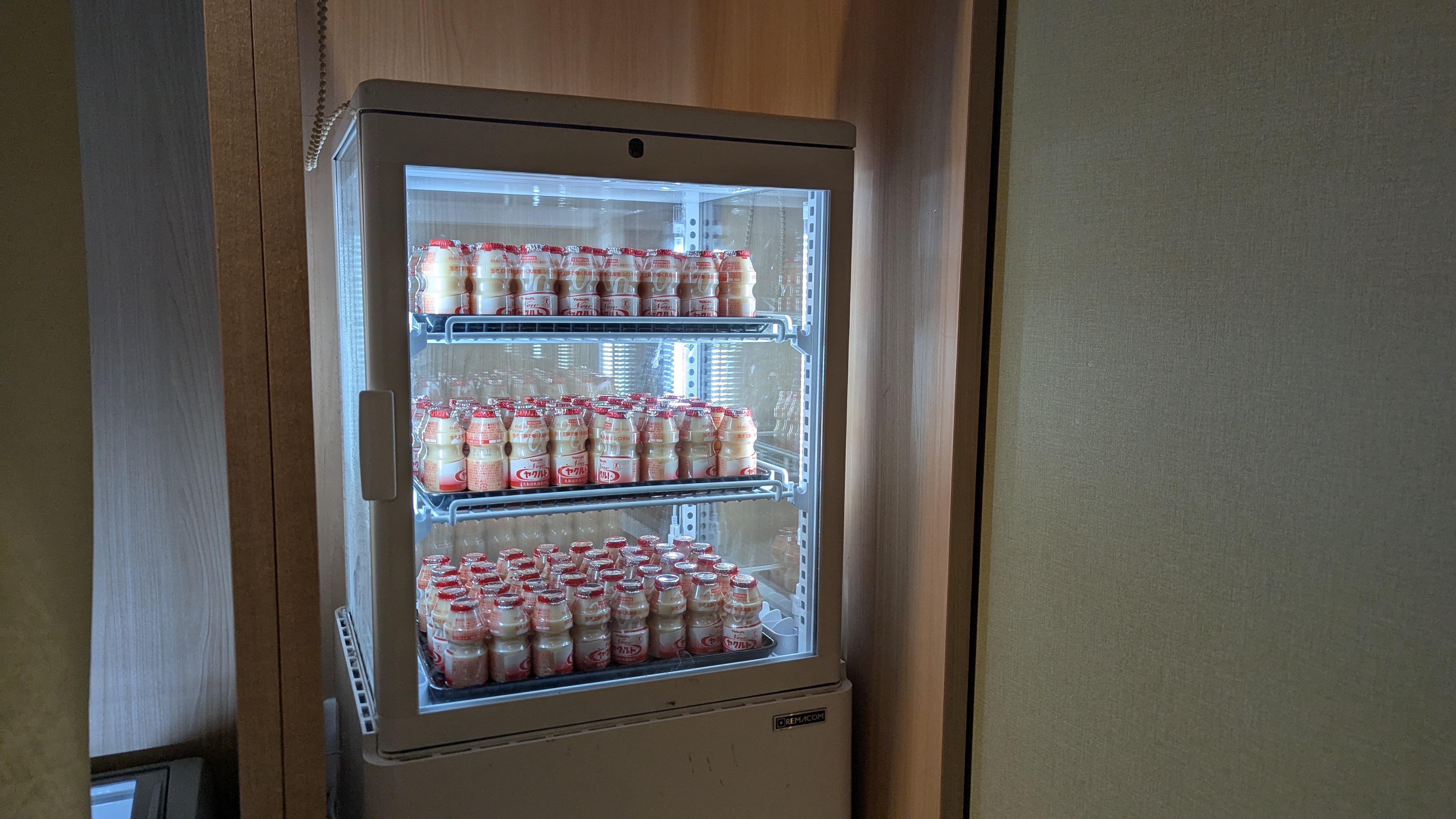 ドーミーイン長崎新地中華街の乳酸菌飲料サービス